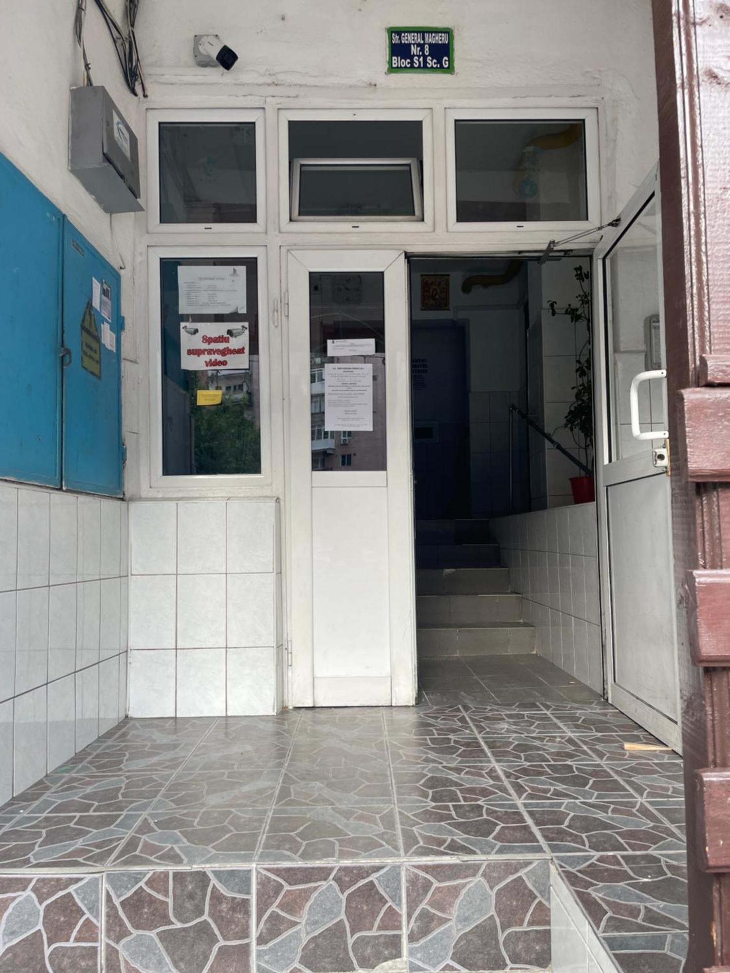 Maria Central Studio Râmnicu Vâlcea Kültér fotó