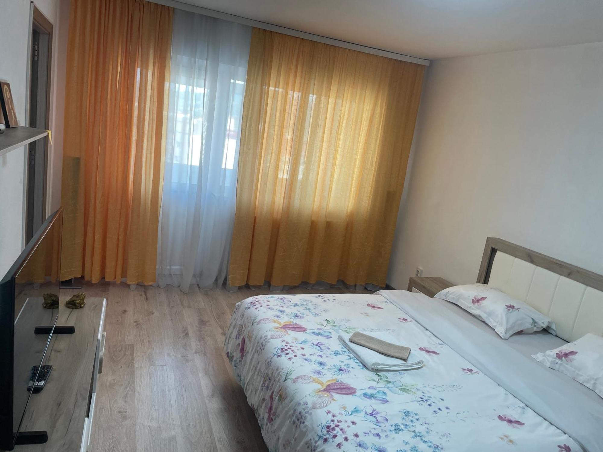 Maria Central Studio Râmnicu Vâlcea Kültér fotó